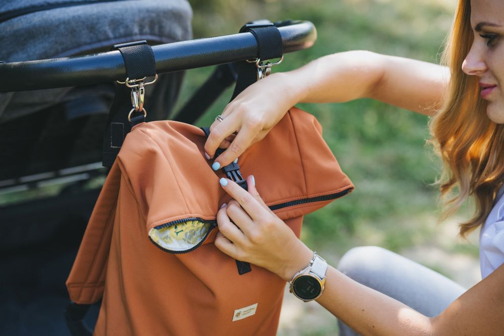 Monkey Mum® Zintegrowany plecak softshellowy do nosidełka Carrie - Jesienne liście