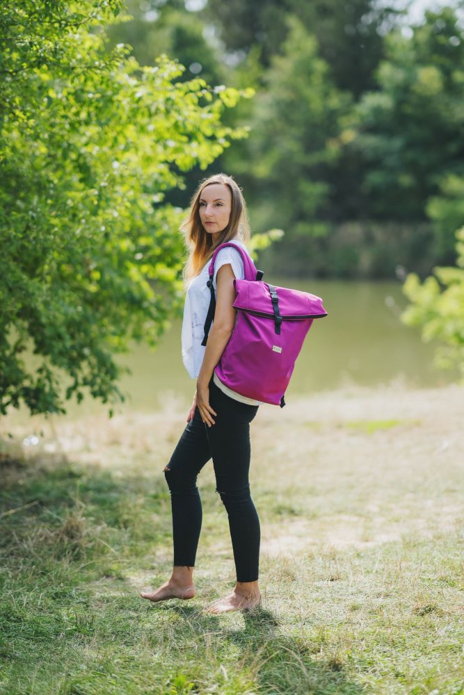 Monkey Mum® Zintegrowany plecak softshellowy do nosidełka Carrie - Soczysta malina