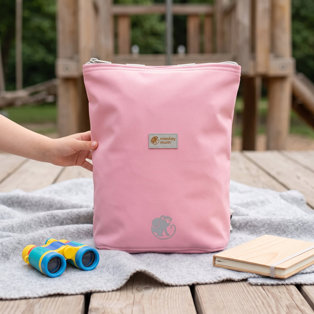 Dziecięcy plecaczek softshellowy Monkey Mum® - Wata cukrowa