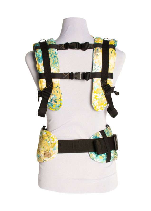 Monkey Mum® Ergonomiczne rosnące nosidło Carrie - Kwitnąca łąka