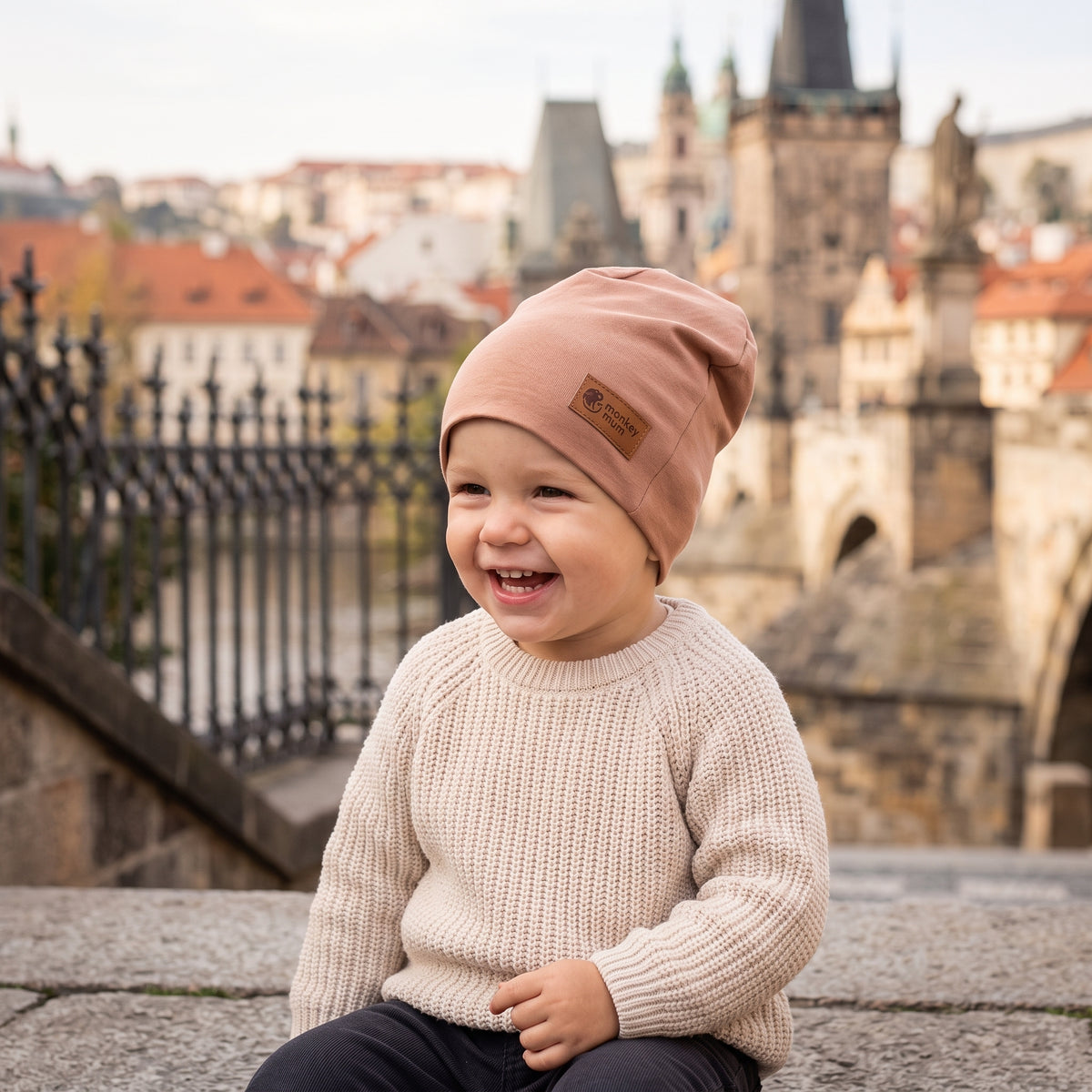 Czapka Monkey Mum® - Jasnobrązowa