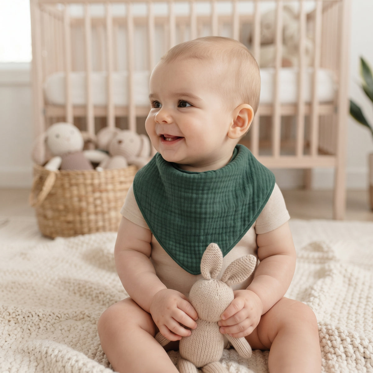 Muślinowy śliniak Monkey Mum® - Ciemnozielony